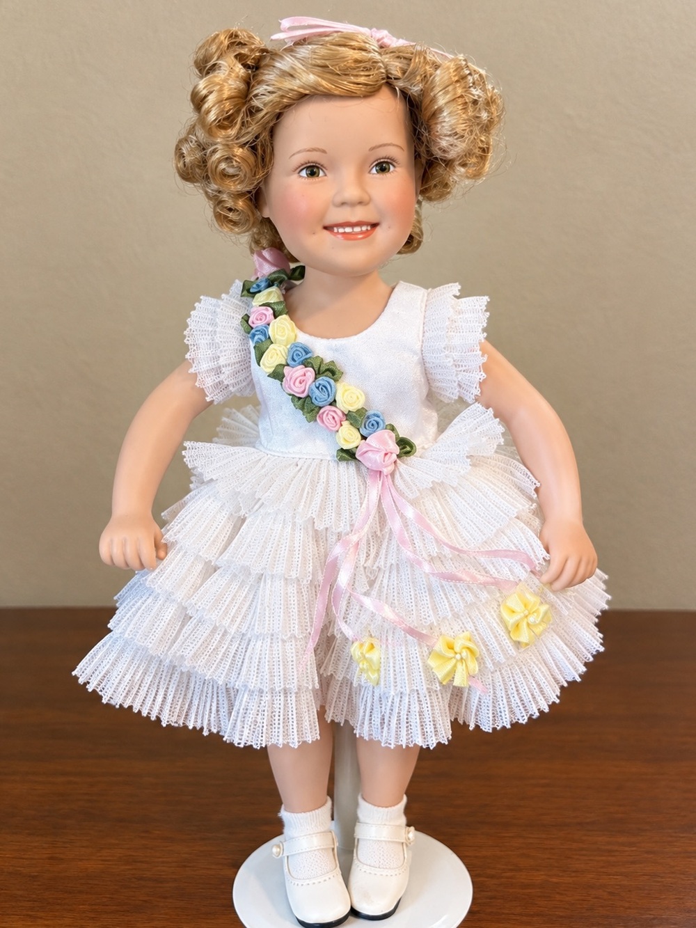 Shirley Temple Doll "Baby Take A Bow" Movie Classic Danbury Mint 10”